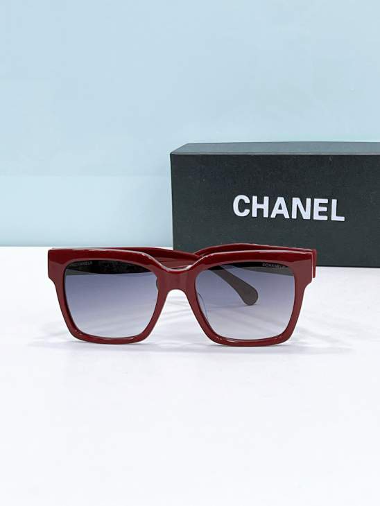 Picture of Chanel Sunglasses _SKUfw77097098fw
